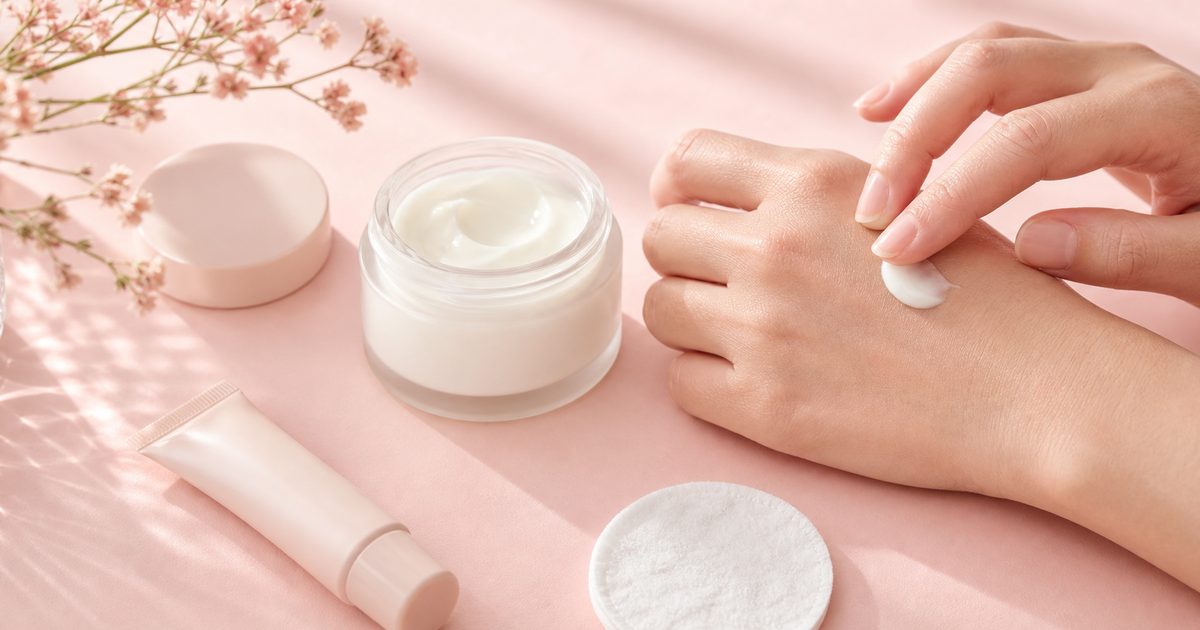Vitamine C serum gebruiken: wanneer werkt het fijn en hoe combineer je het?